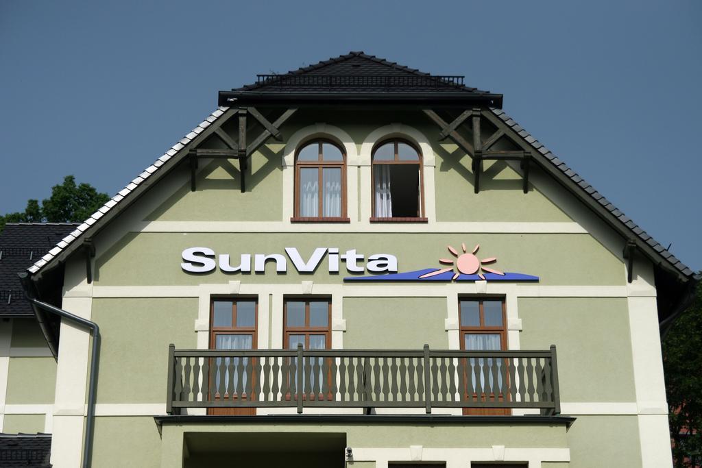 Sunvita Bed & Breakfast Ladek-Zdroj Exterior photo